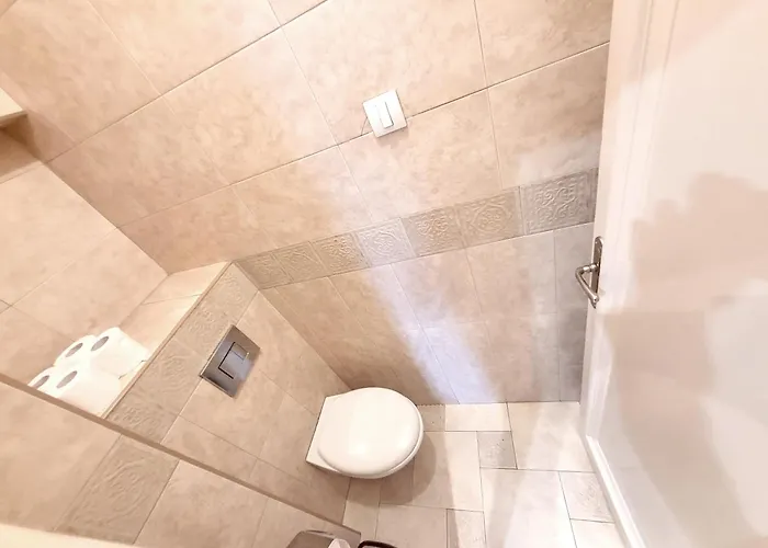 Parliament Centre Promo Price بلغراد