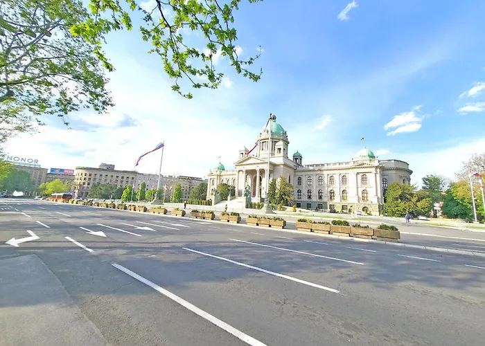 Parliament Centre Promo Price شقة